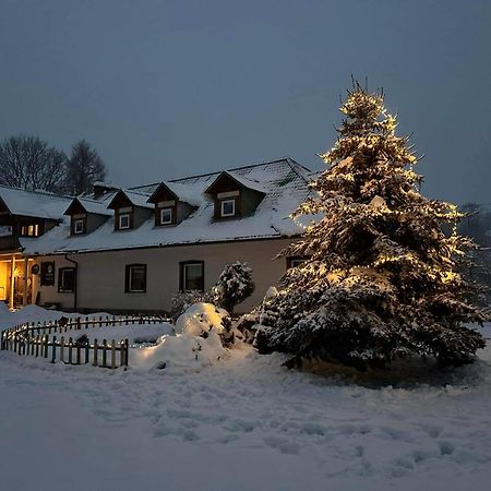 Отель Latarnia Wagabundy Bieszczady Wola Michowa Экстерьер фото