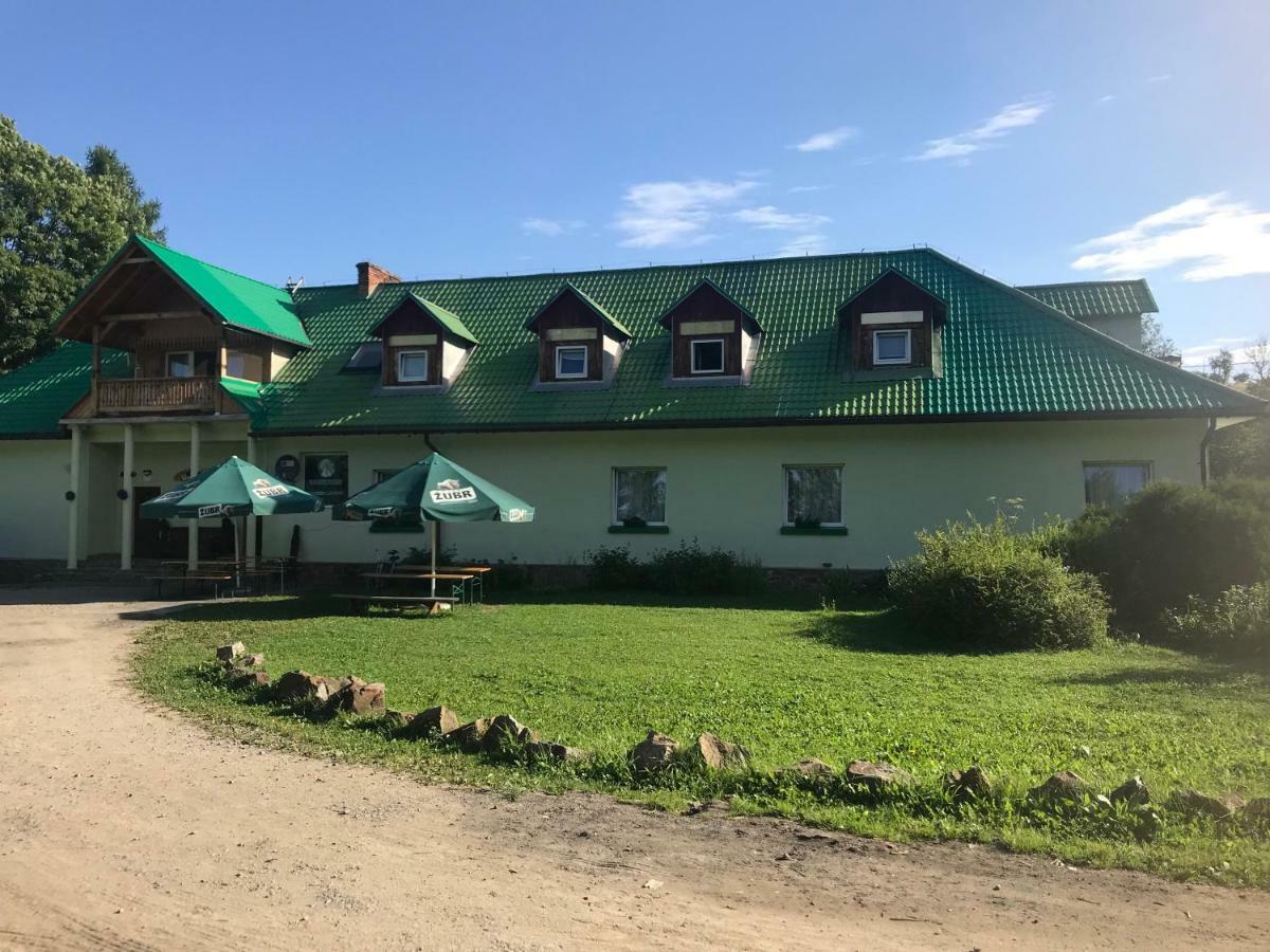 Отель Latarnia Wagabundy Bieszczady Wola Michowa Экстерьер фото
